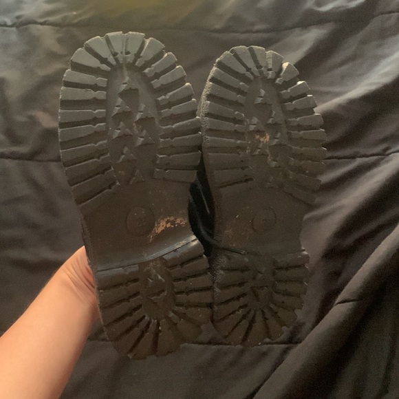 Shein Boots - Picture 3 of 4